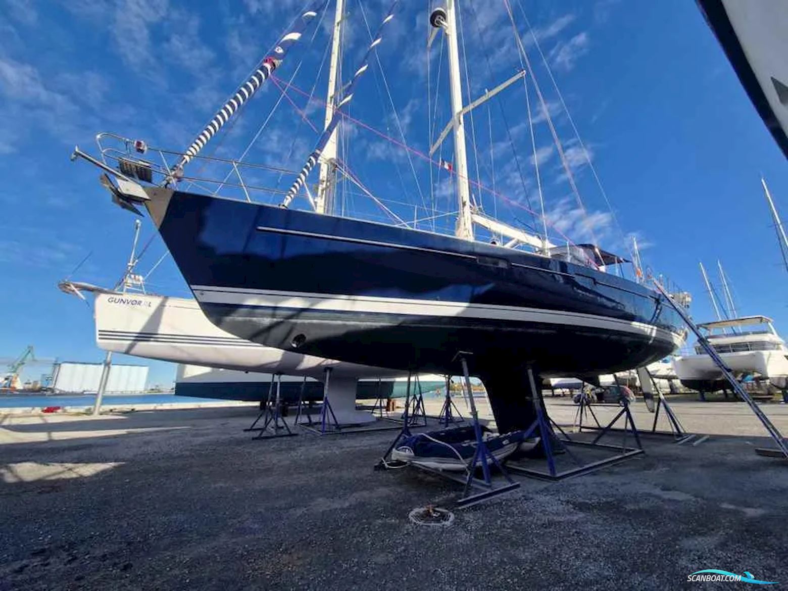 Beneteau 57