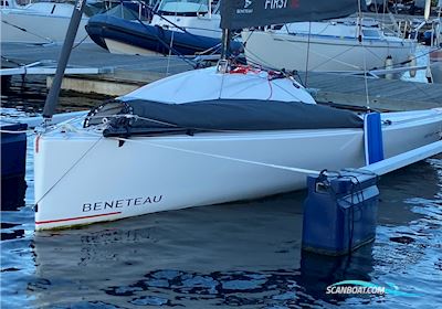 Beneteau First 18 SE Segelbåt 2022, med Suzuki motor, Sverige