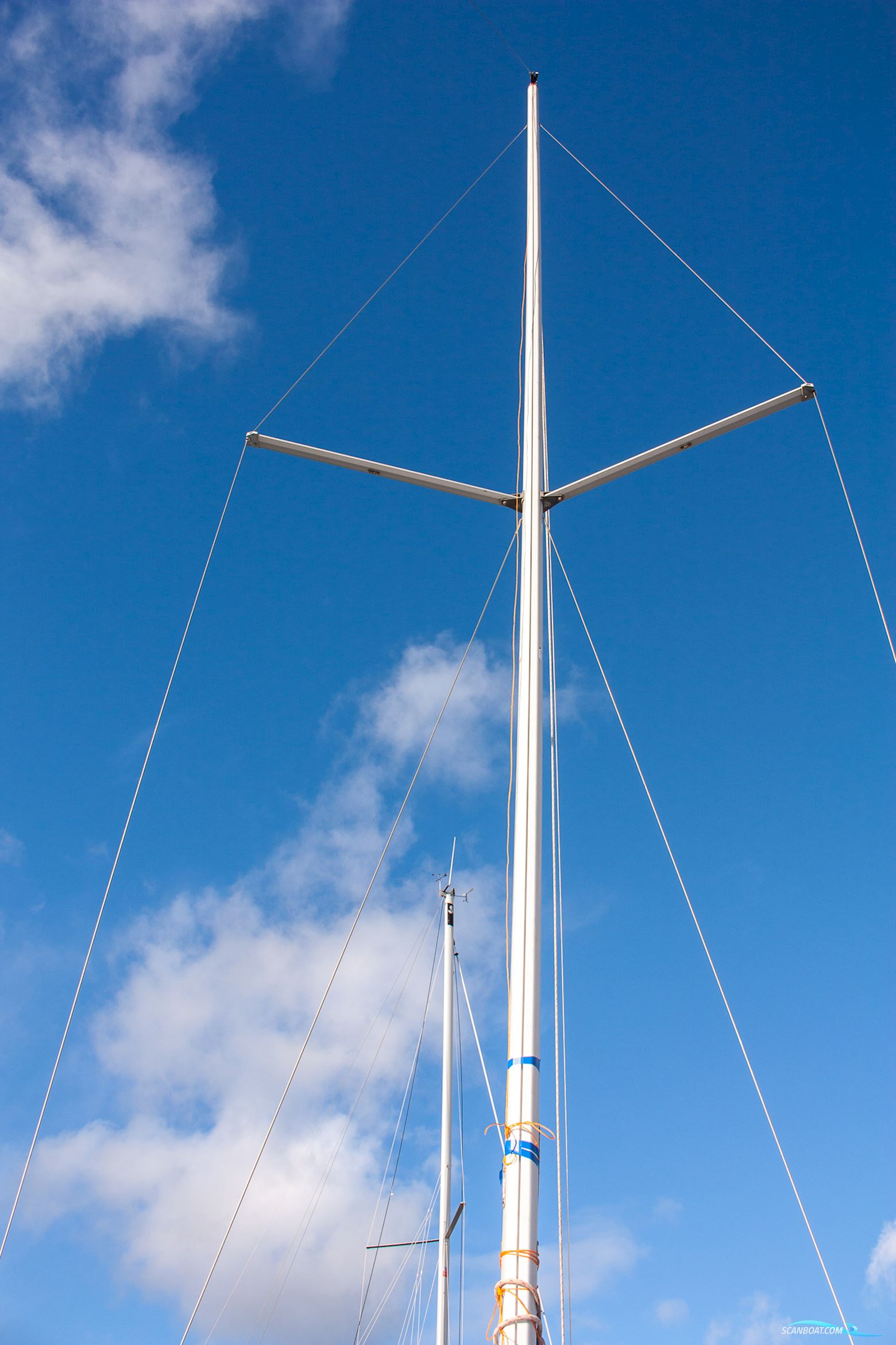 Beneteau First 210