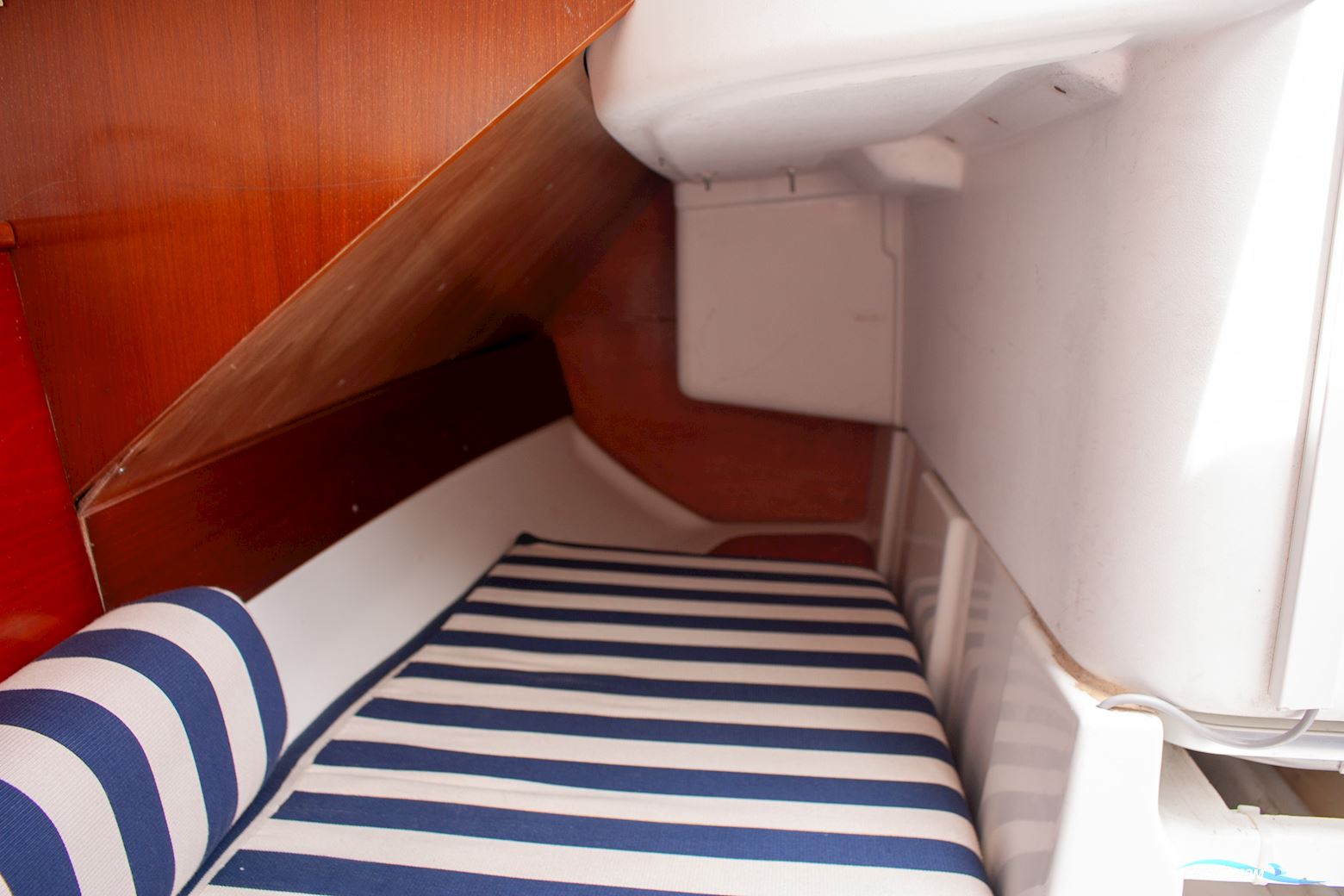 Beneteau First 211