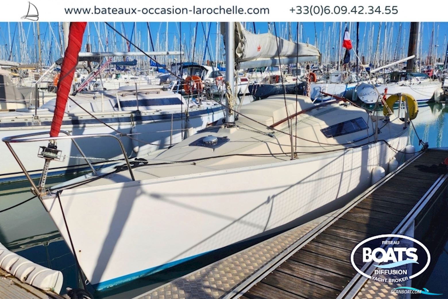 Beneteau First 24 Quille Relevable Segelbåt 1984, med Suzuki motor, Frankrike