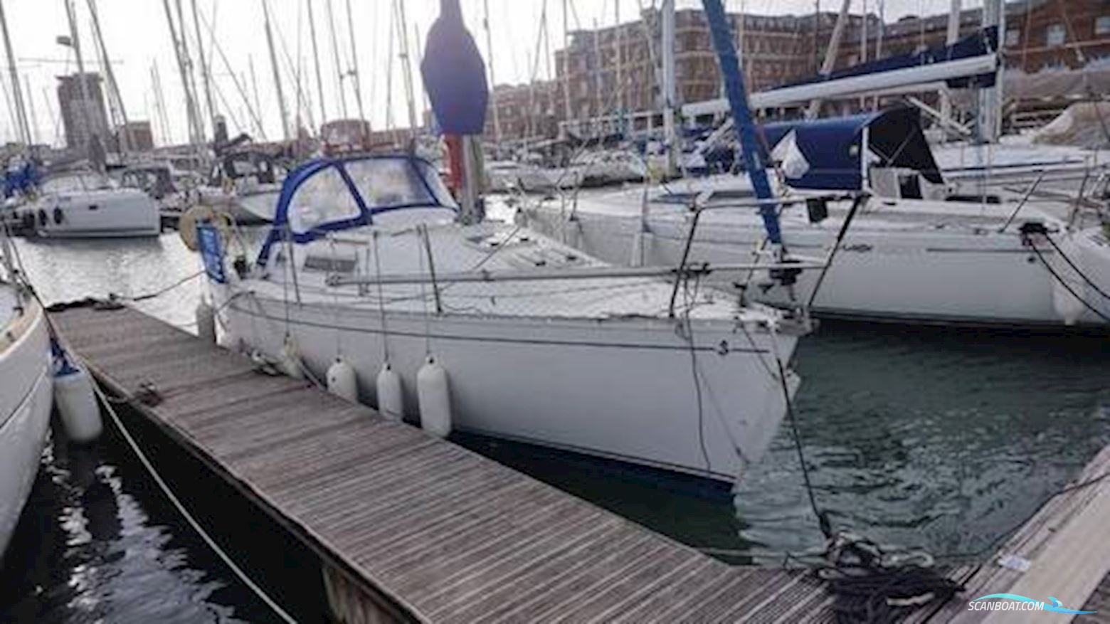 Beneteau First 285 Segelbåt 1989, med Volvo Penta 2002 motor, England