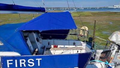Beneteau First 285 Segelbåt 1989, med Volvo Penta 2002 motor, England