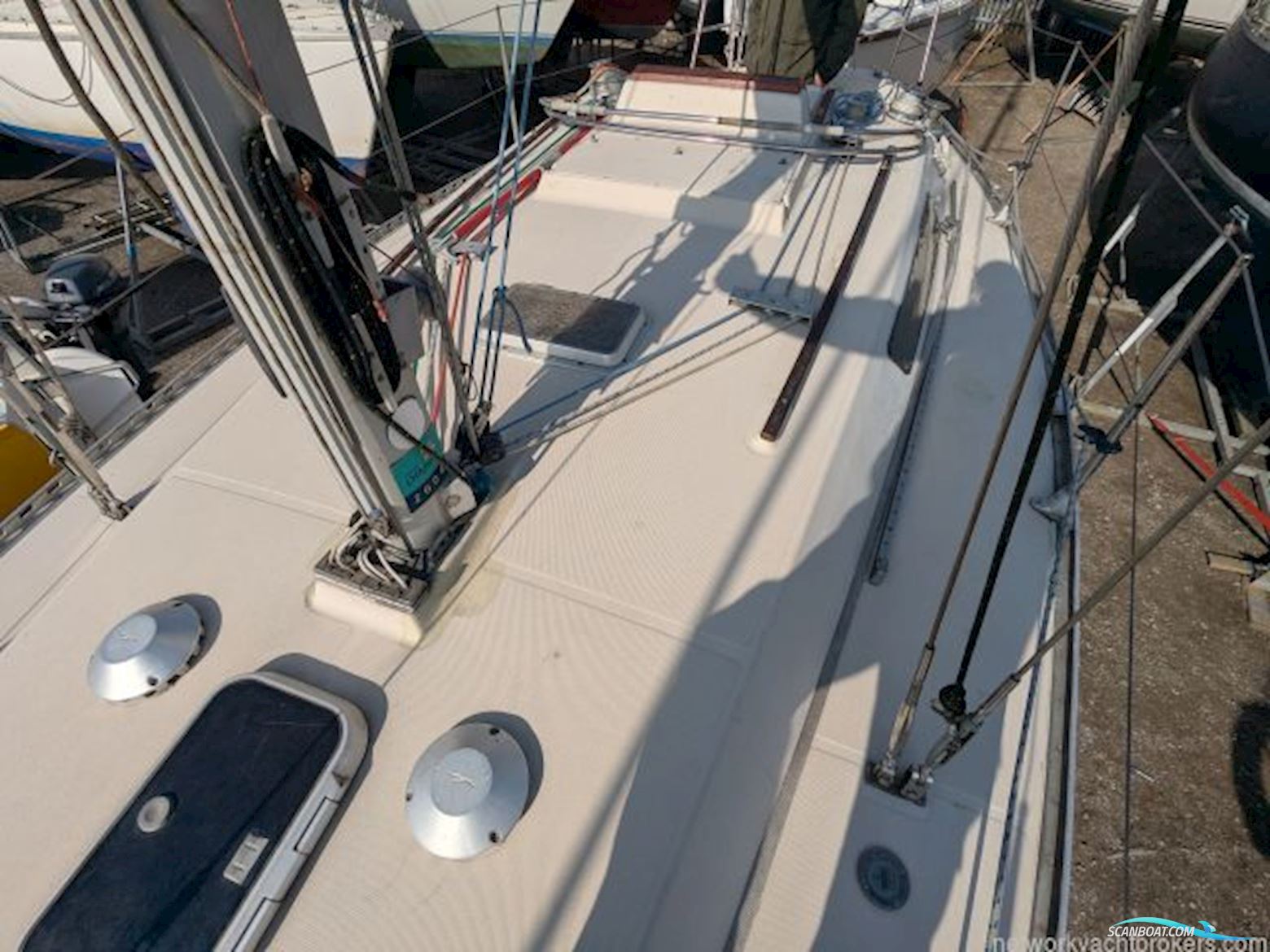 Beneteau First 30