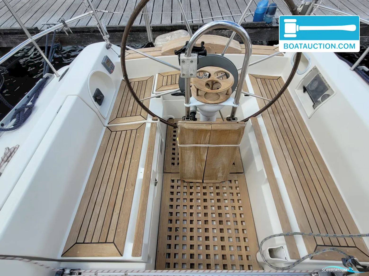 Beneteau First 32s5