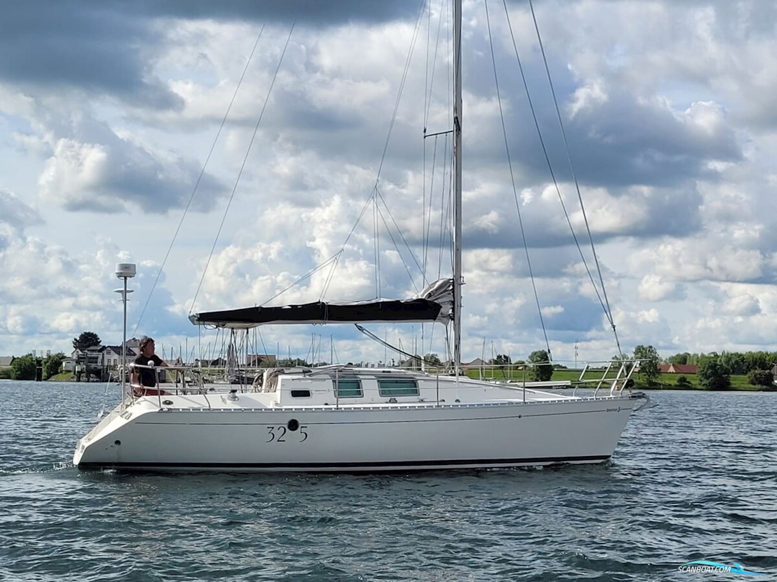 Beneteau First 32S5