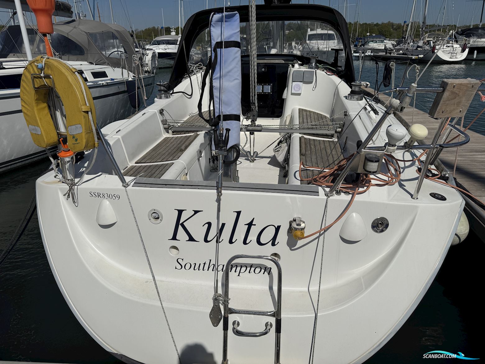 Beneteau First 33.7