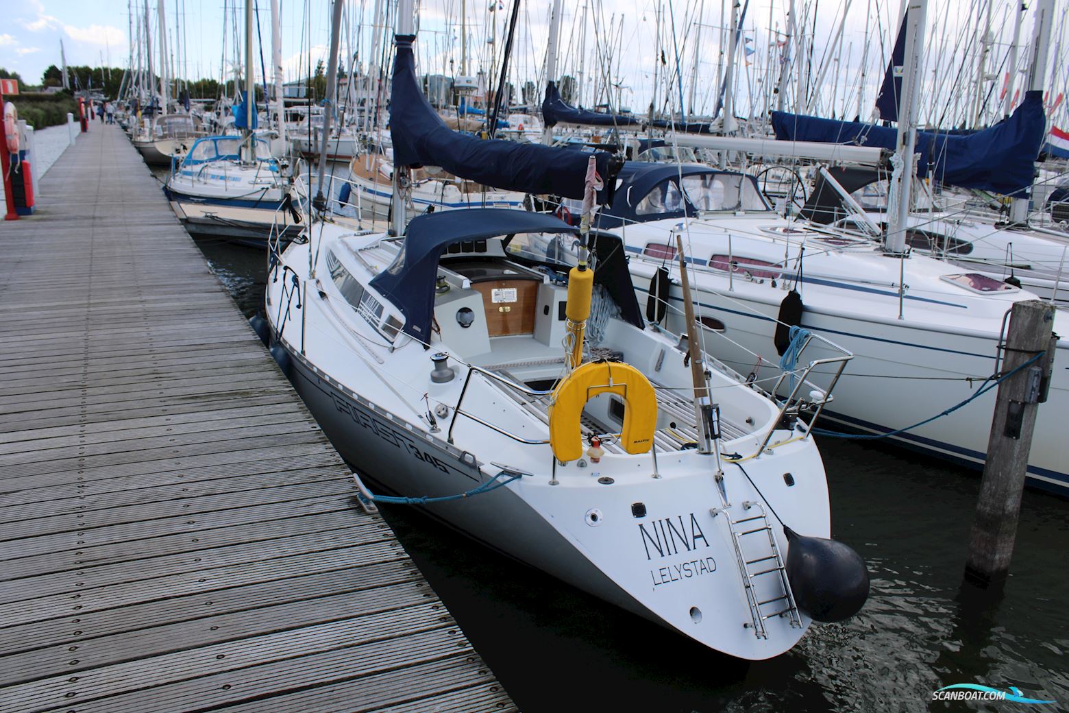 Beneteau First 345