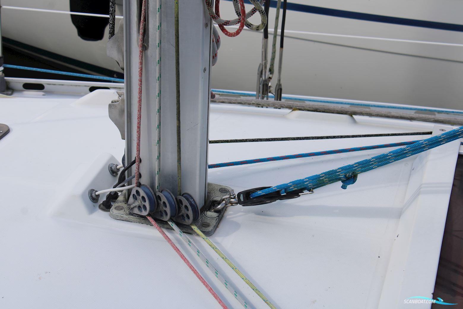 Beneteau First 345