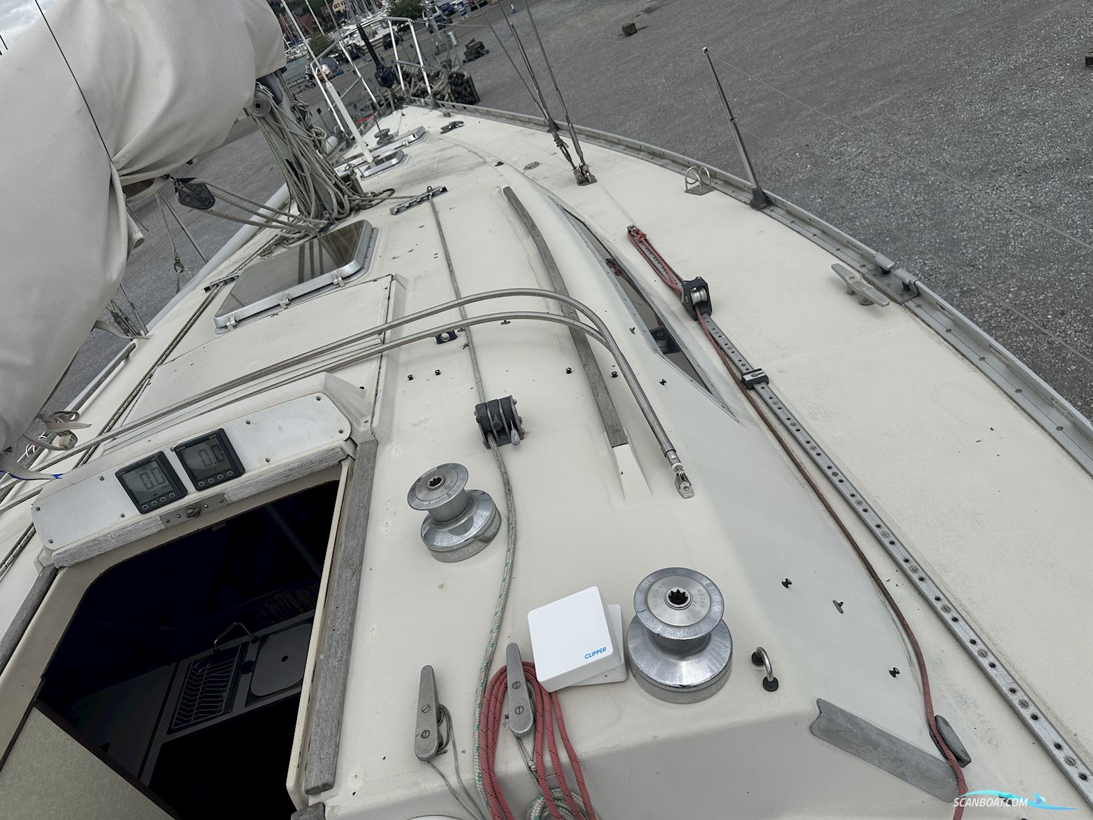 Beneteau First 35