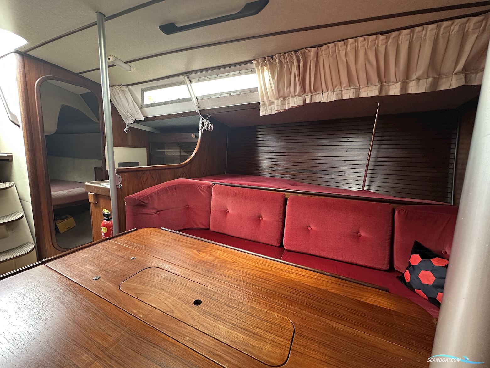 Beneteau First 35