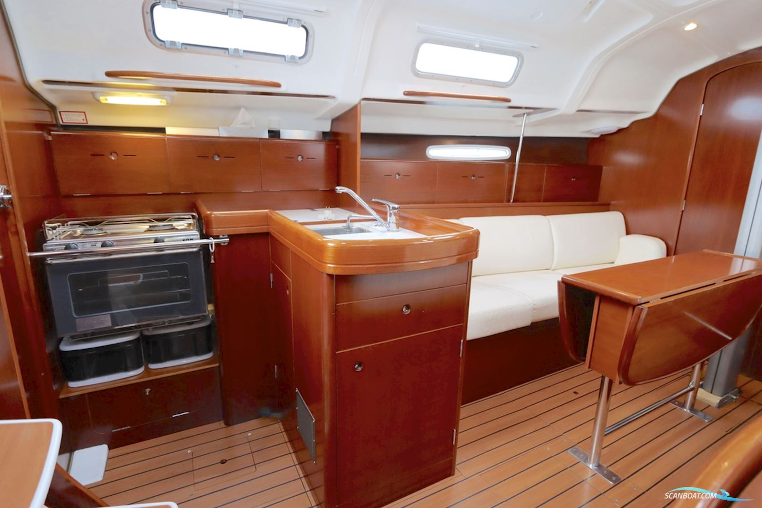 Beneteau First 36.7 Performance Uitvoering