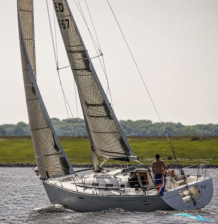 Beneteau First 36.7