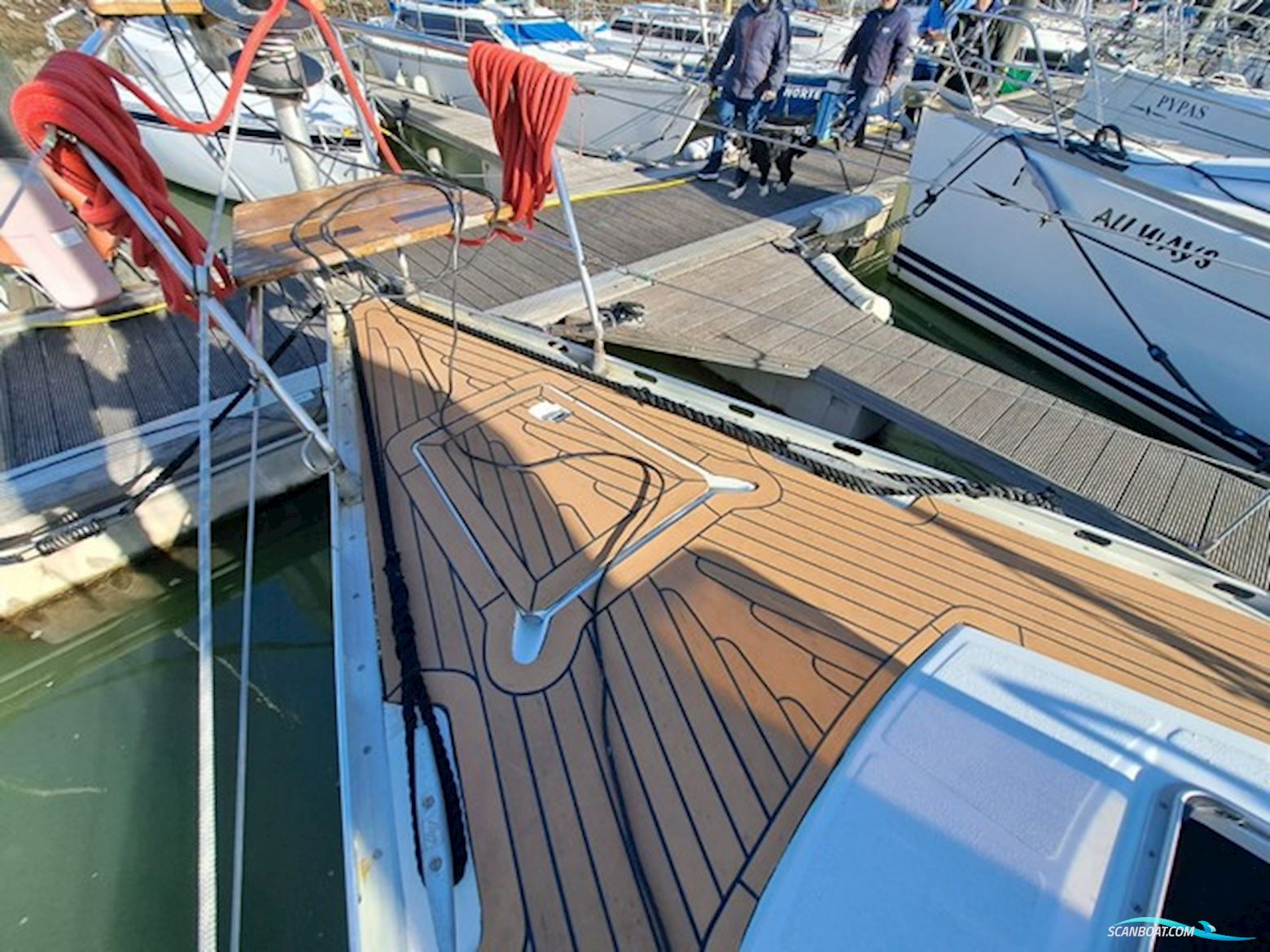 Beneteau First 375