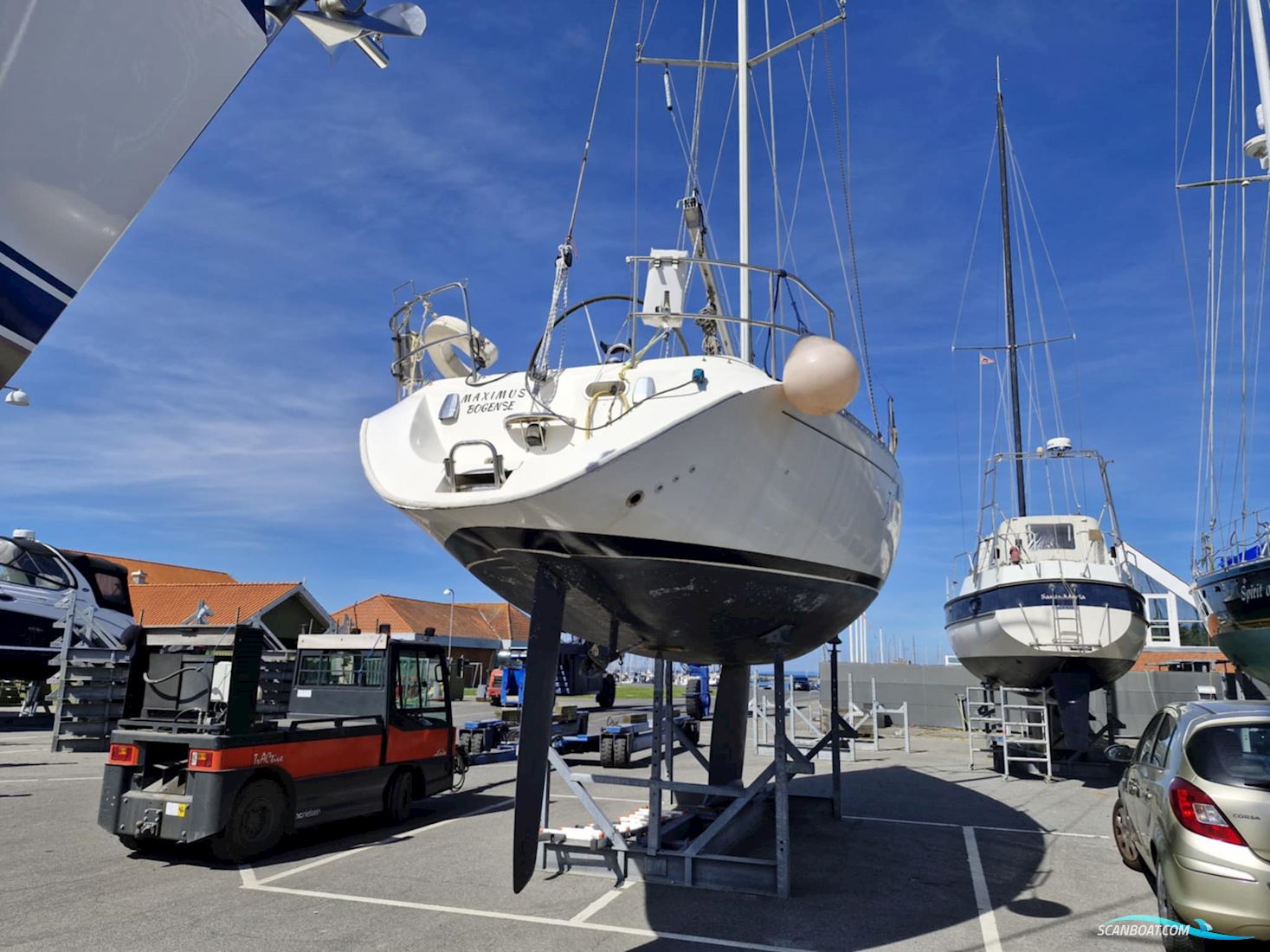 Beneteau First 38s5