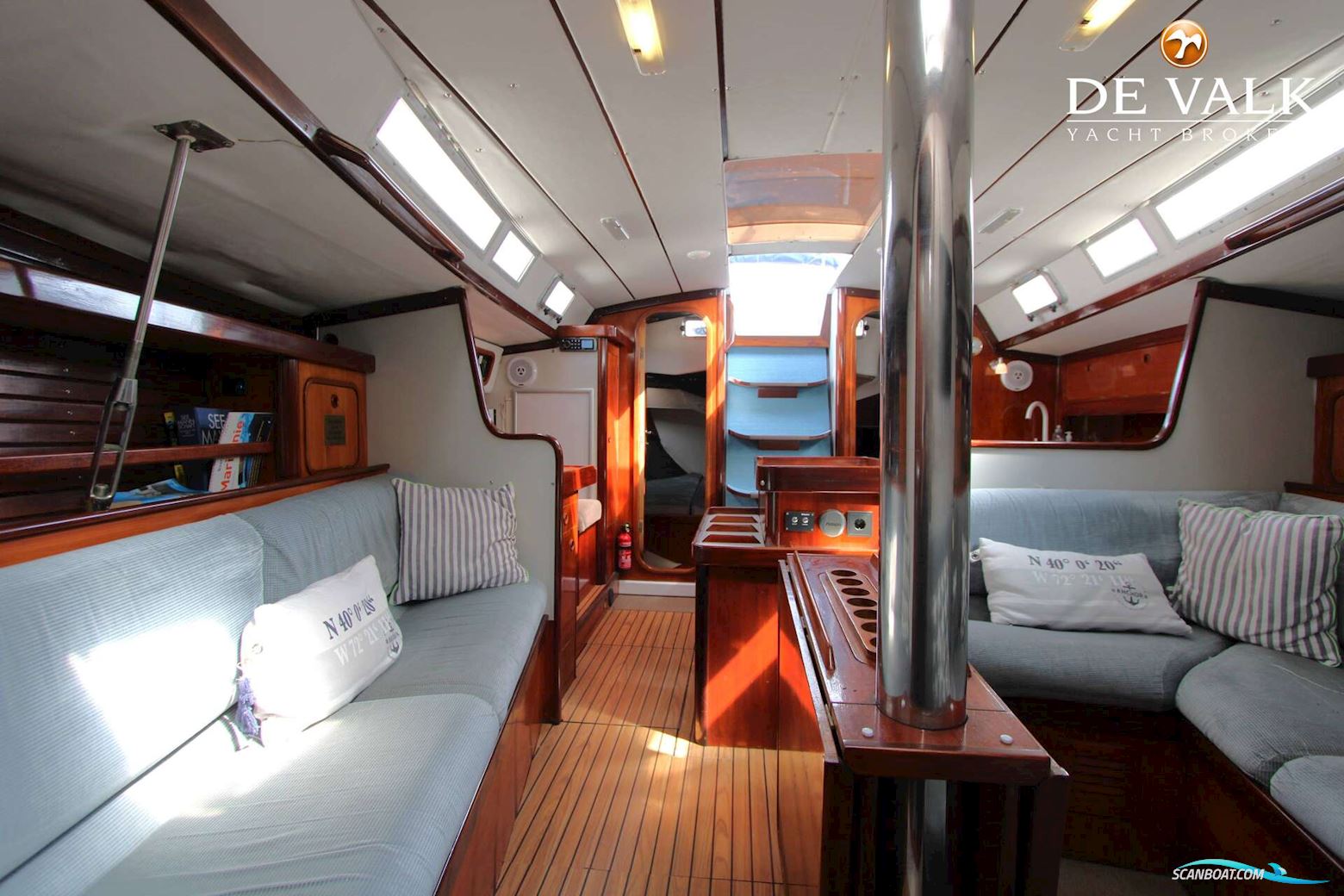 Beneteau First 405