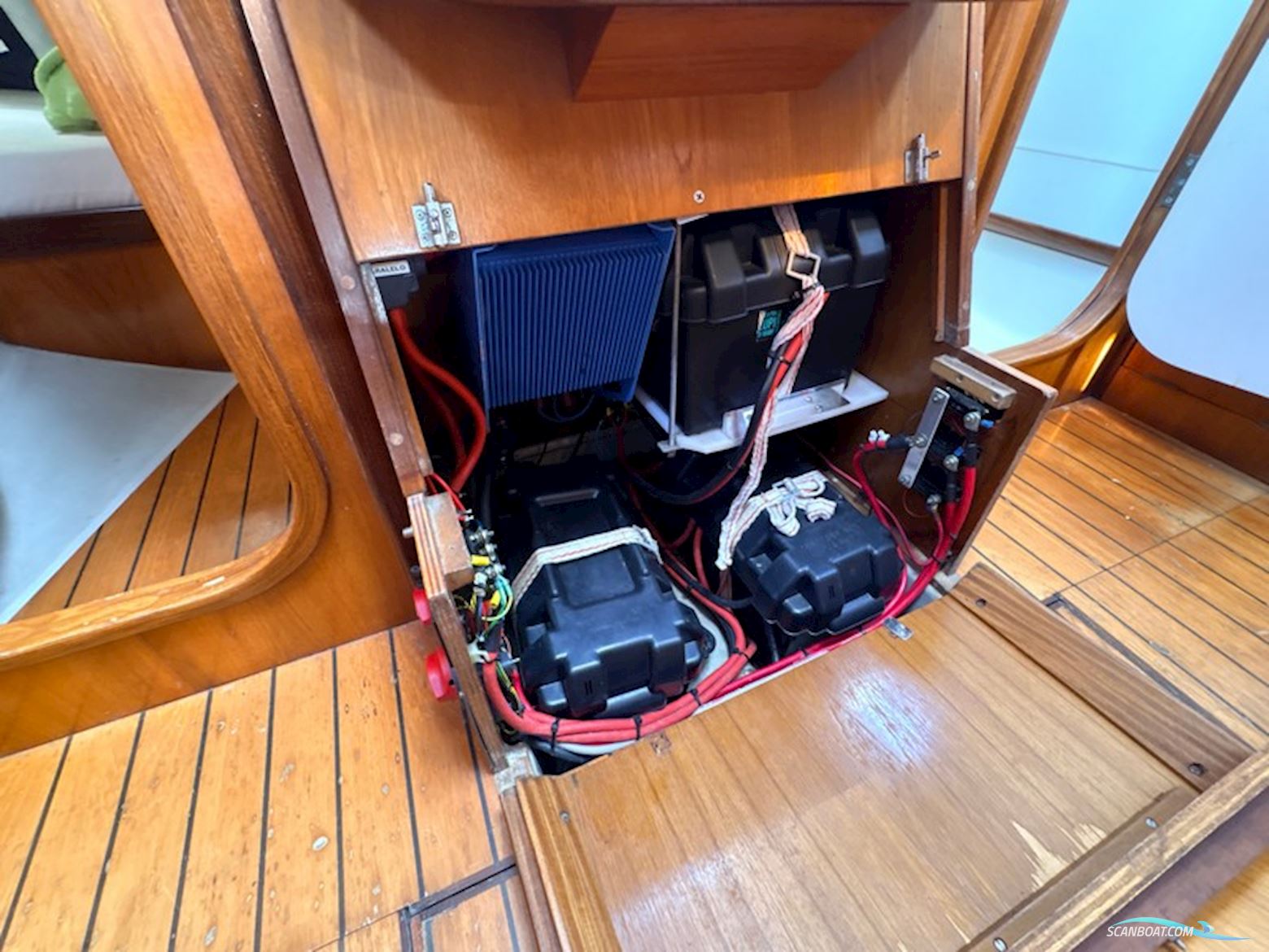 Beneteau First 405