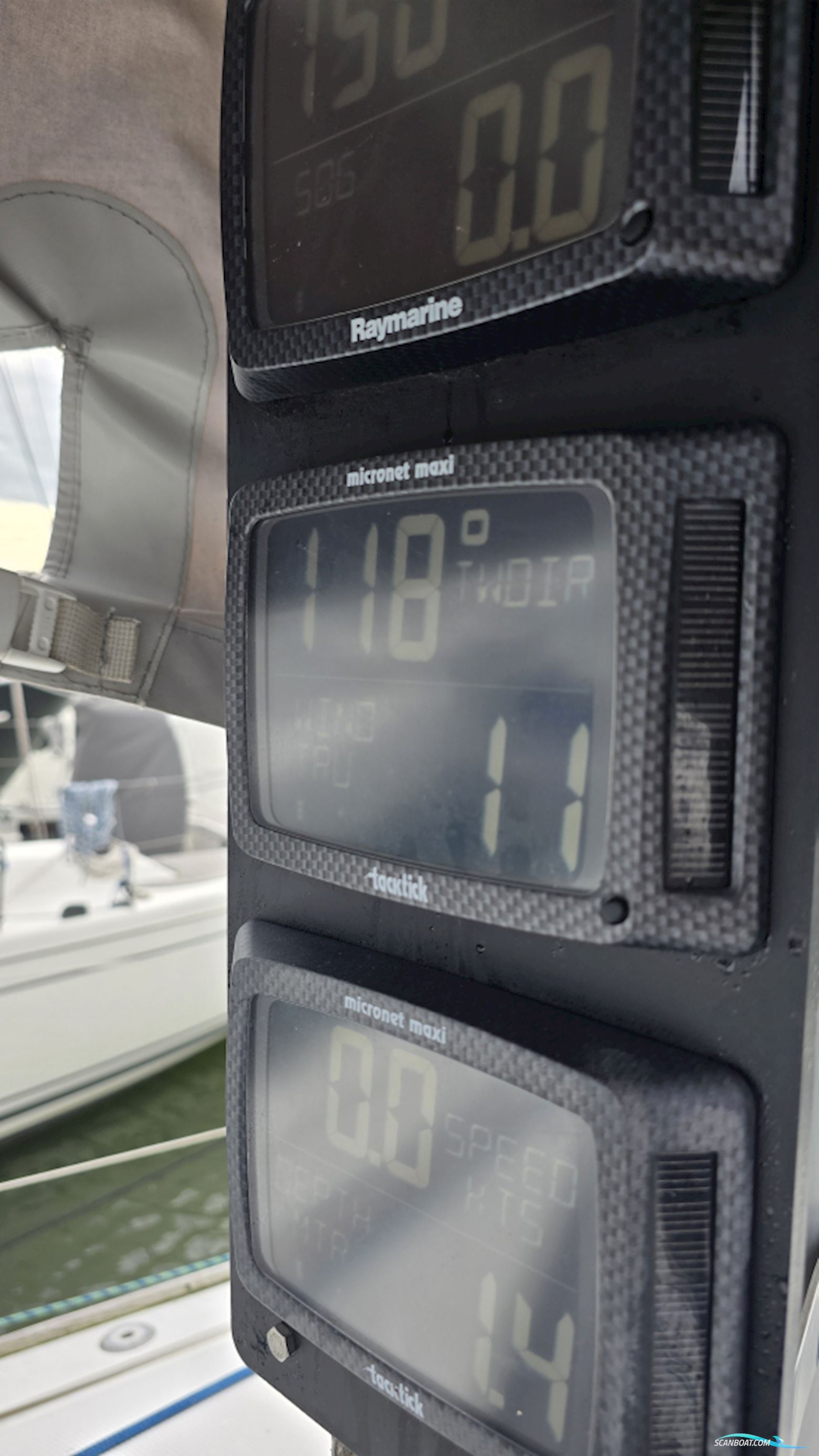Beneteau First 40.7