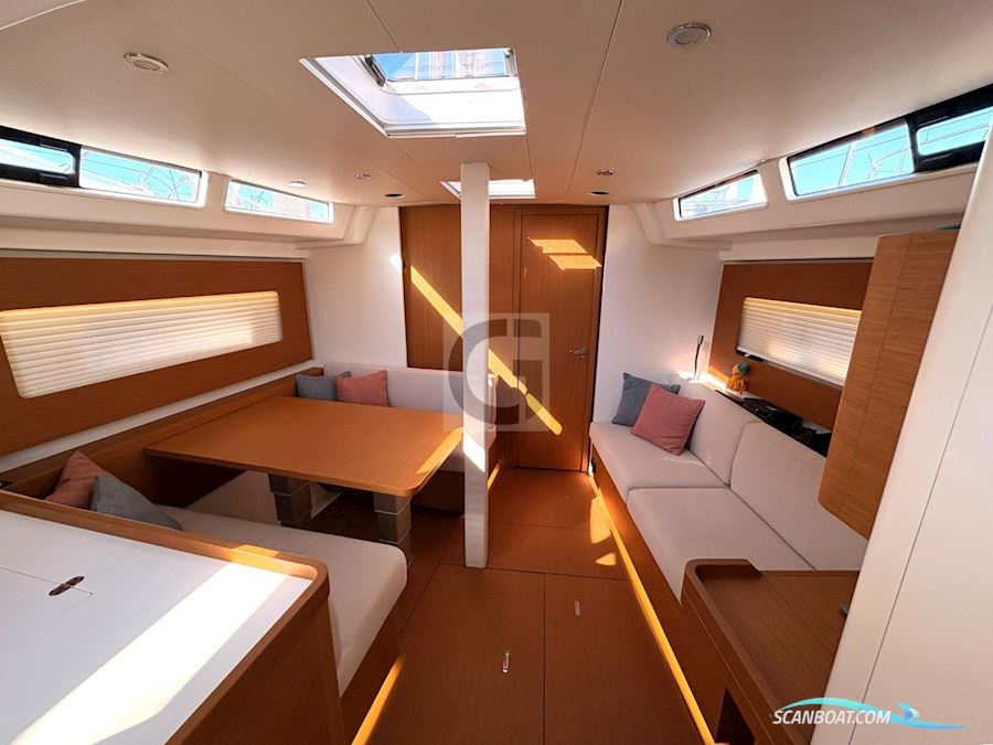 Beneteau First 44