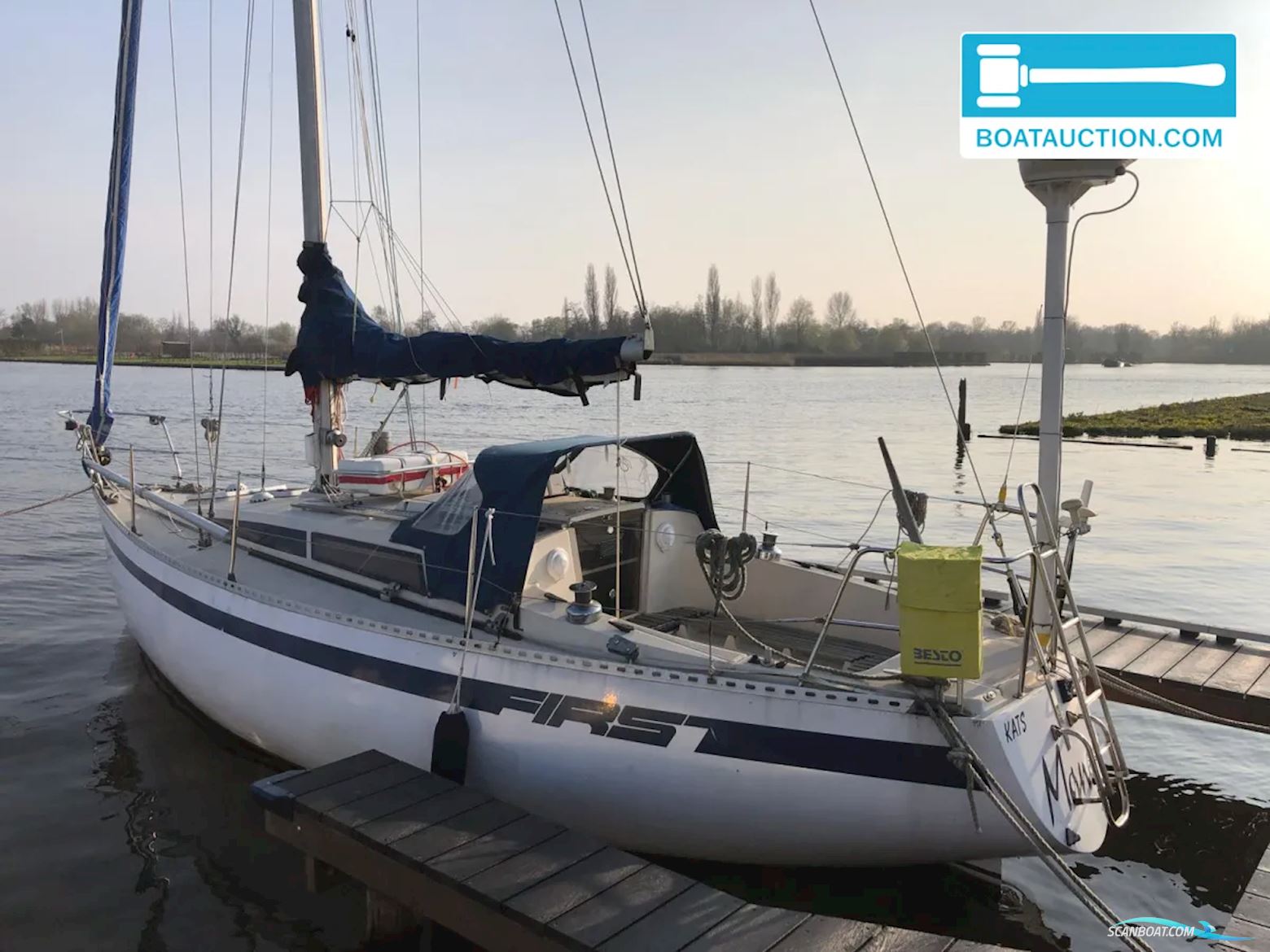 Beneteau First Segelbåt 1979, med Yanmar motor, Holland