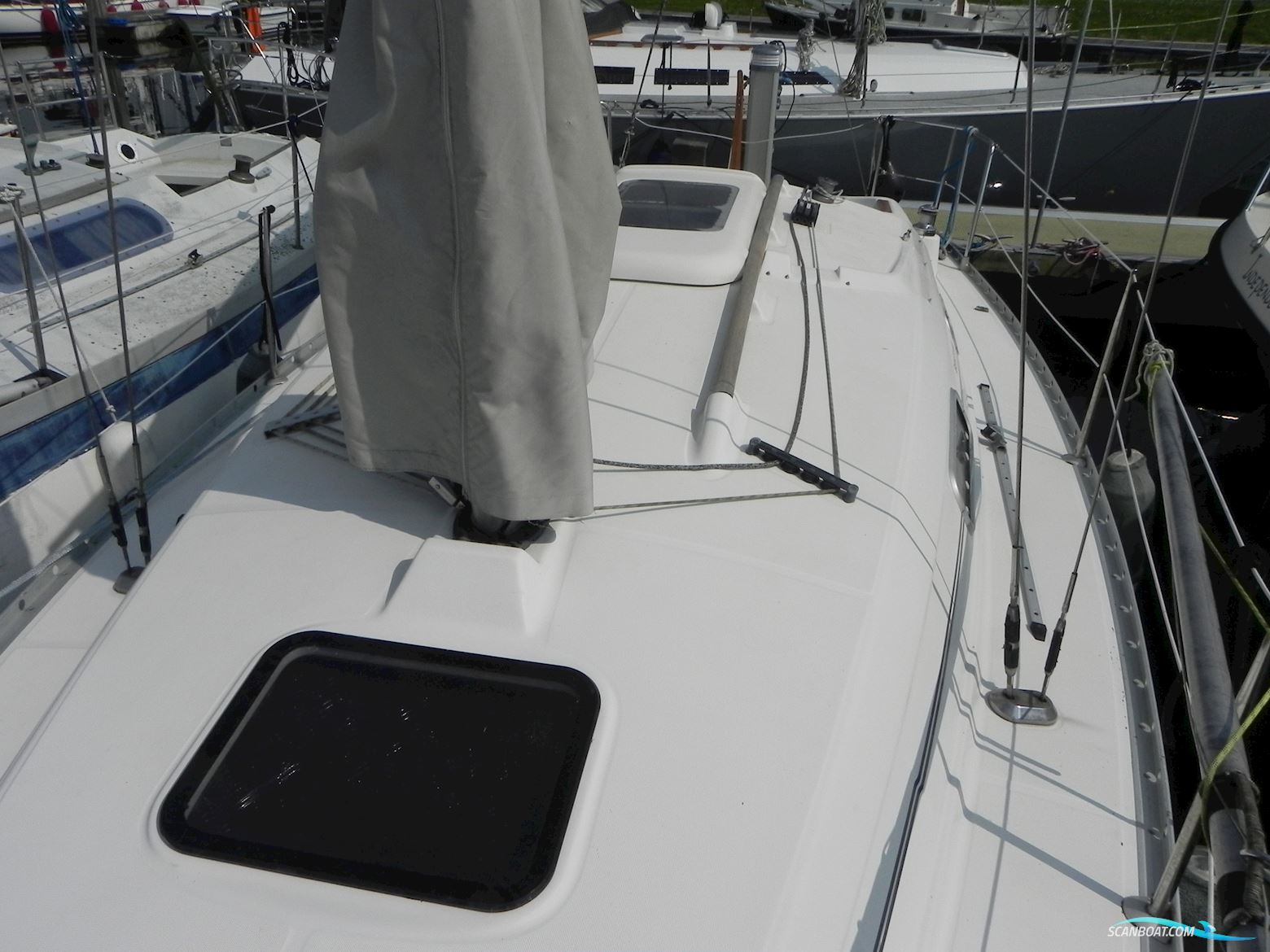 Beneteau Oceanis 281