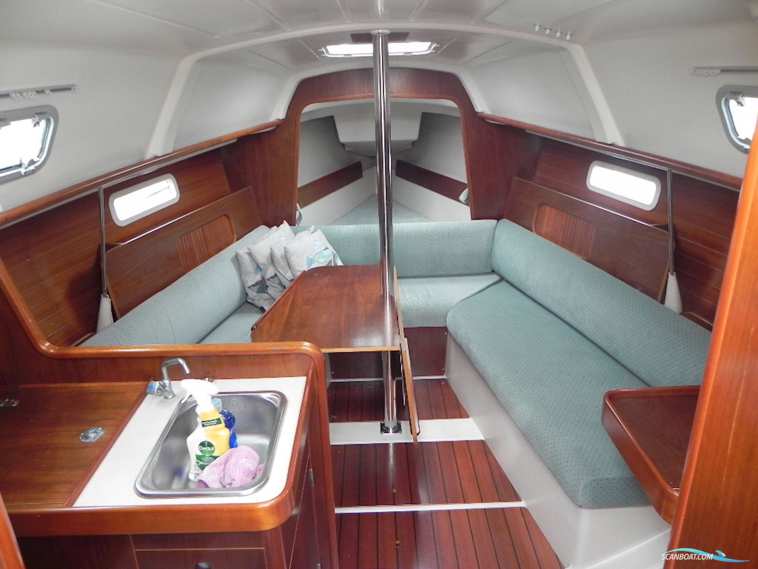 Beneteau Oceanis 281