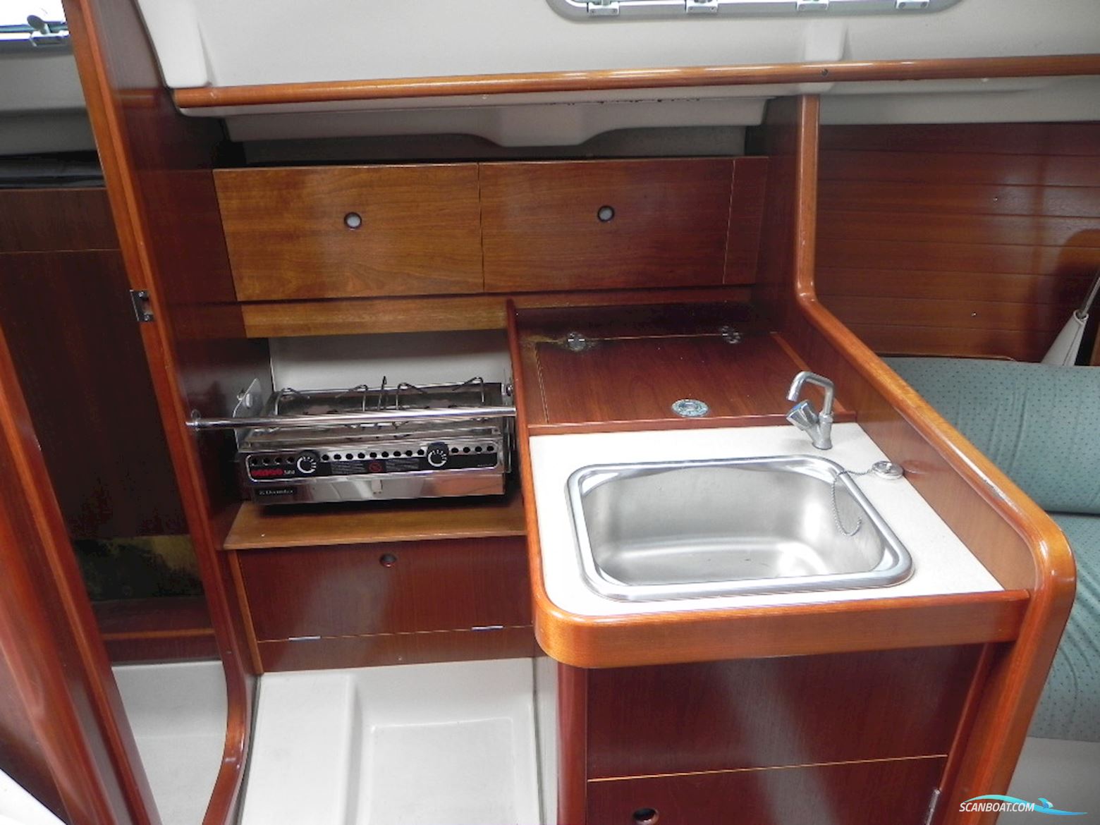 Beneteau Oceanis 281