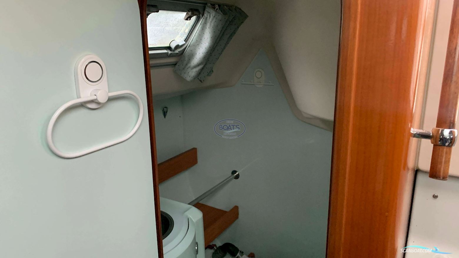 Beneteau OCEANIS 300