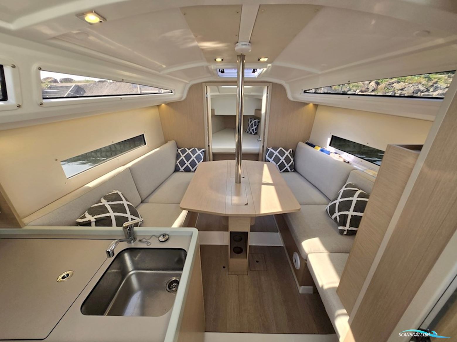 Beneteau Oceanis 30.1