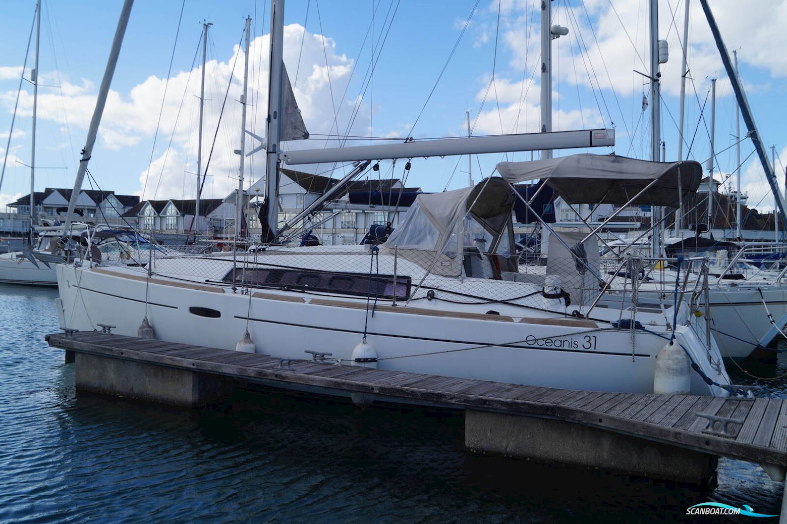 Beneteau Oceanis 31 Segelbåt 2016, med Yanmar motor, England