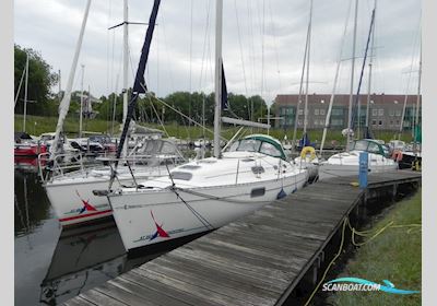 Beneteau Oceanis 321 Segelbåt 1995, med Volvo Penta motor, Holland