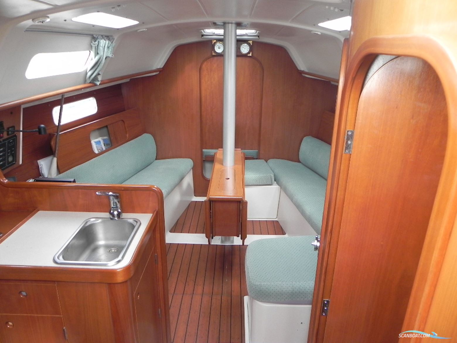 Beneteau Oceanis 321