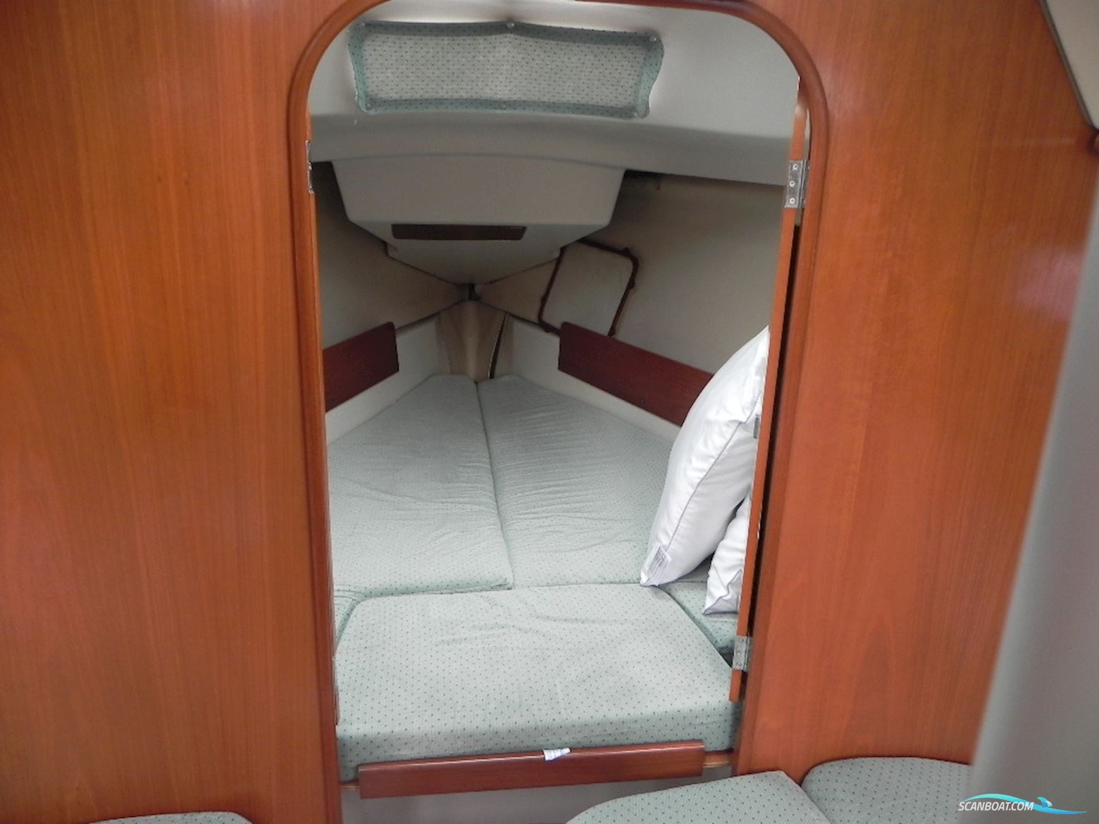 Beneteau Oceanis 321