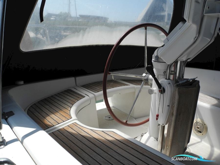 Beneteau Oceanis 323 Clipper