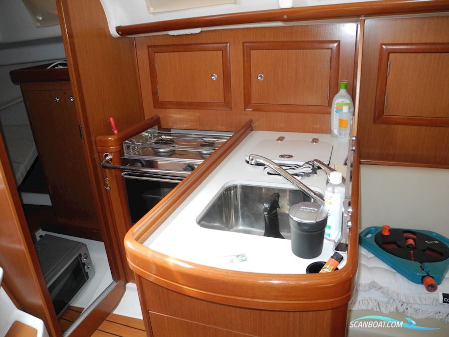 Beneteau Oceanis 323 Clipper