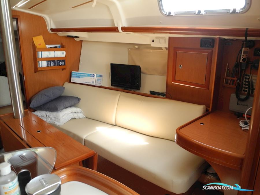 Beneteau Oceanis 323 Clipper