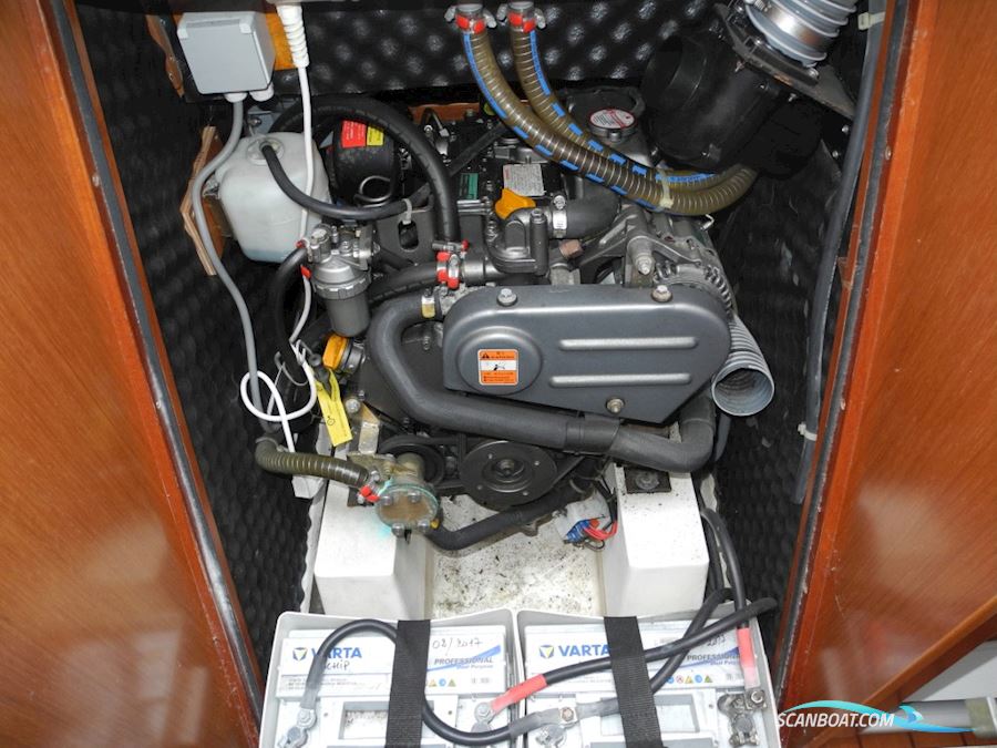 Beneteau Oceanis 323 Clipper