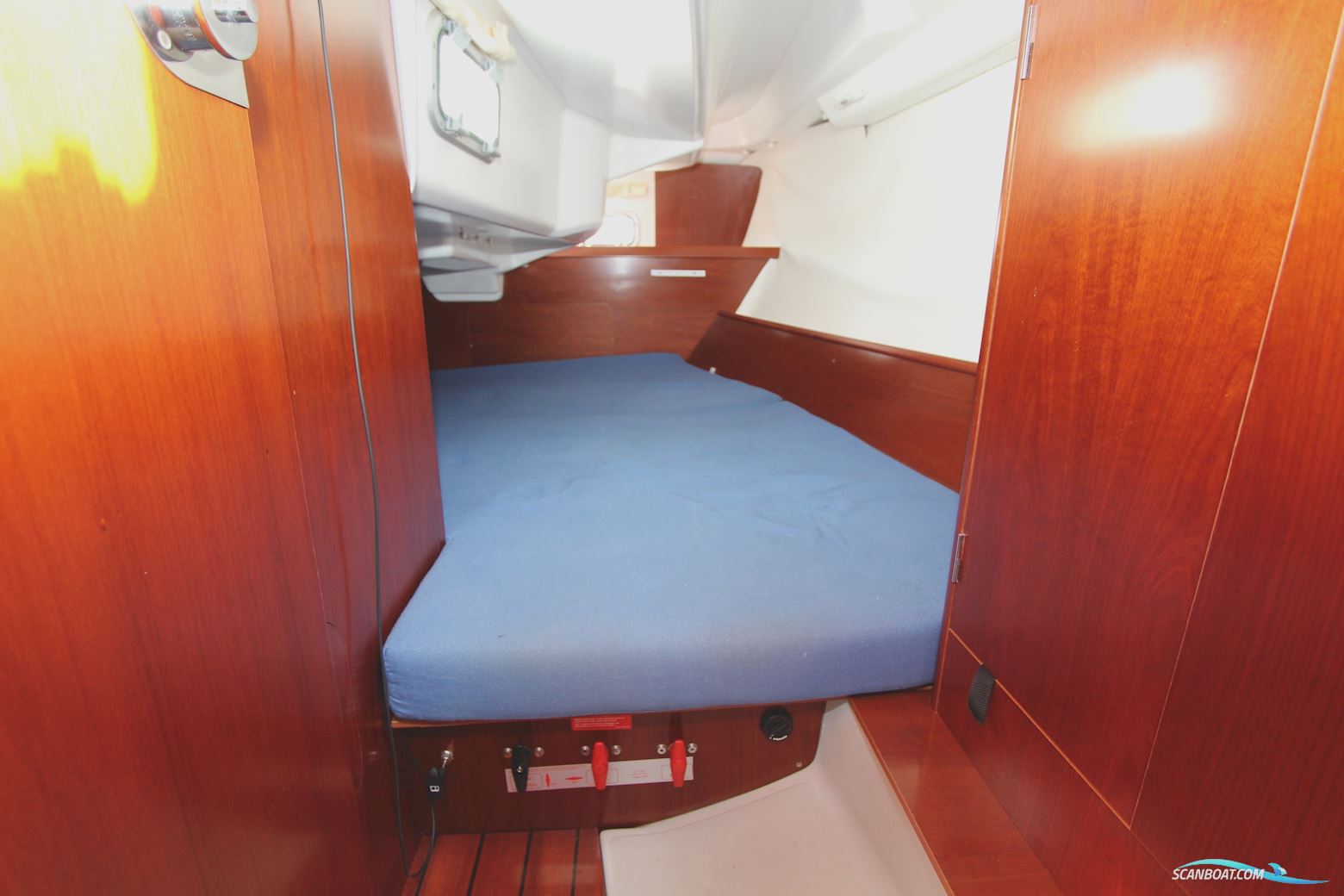 Beneteau Oceanis 323 Clipper