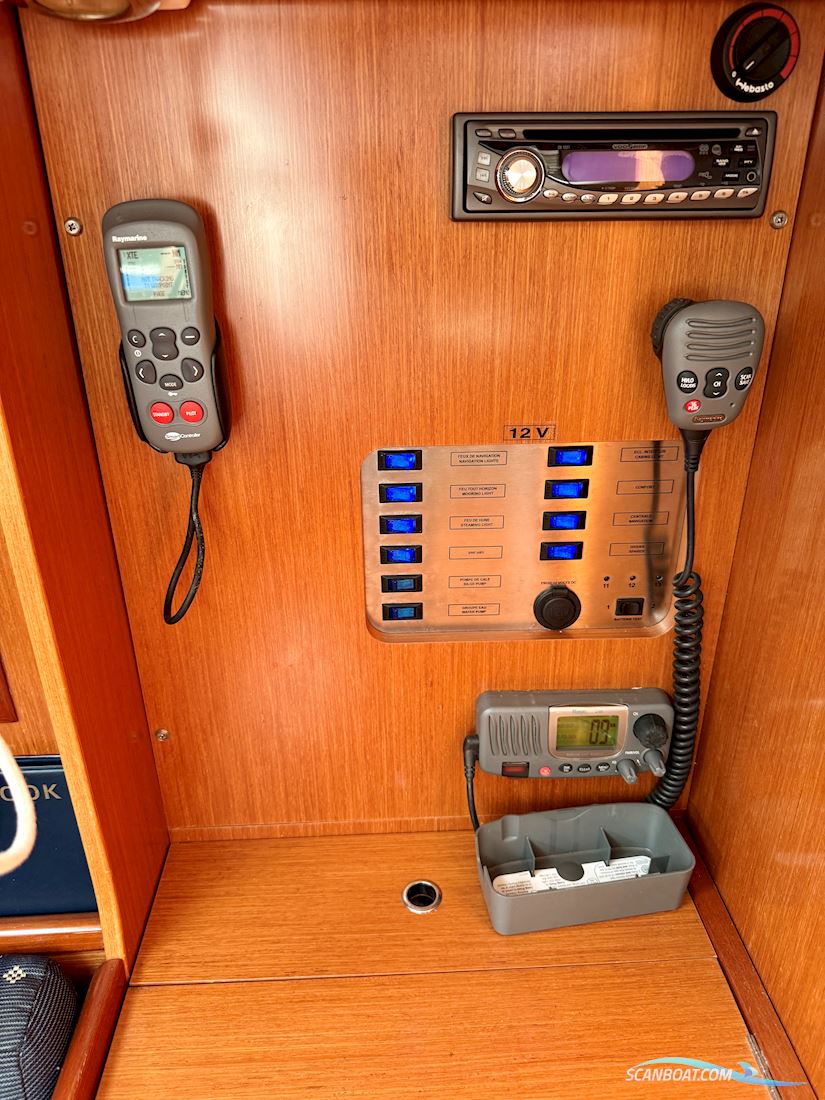 Beneteau Oceanis 323 Clipper