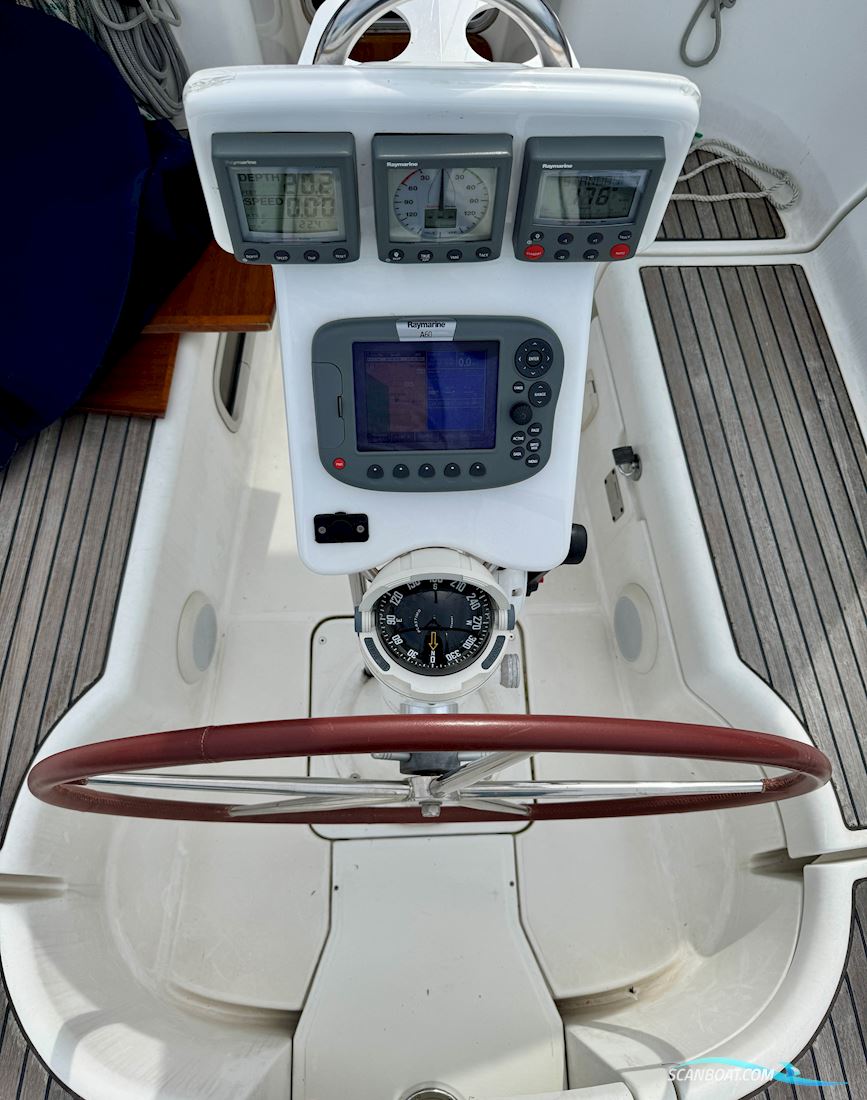 Beneteau Oceanis 323 Clipper