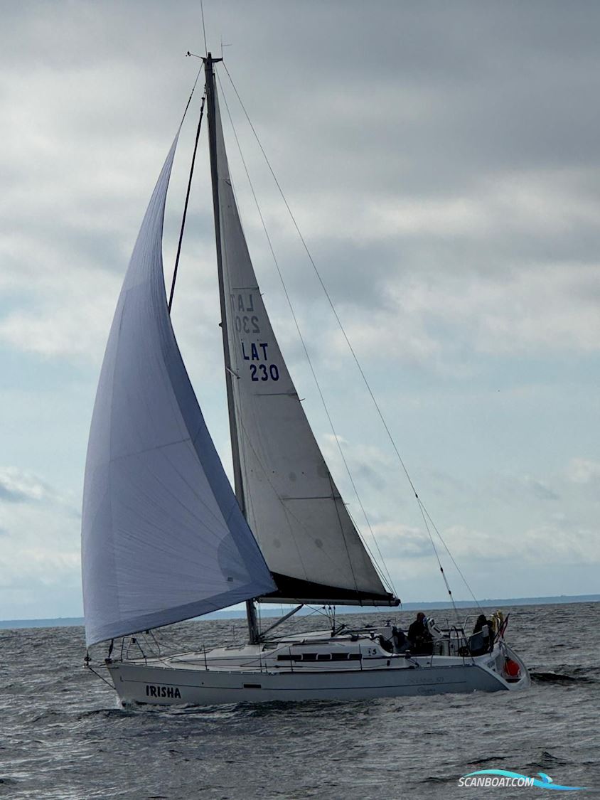 Beneteau Oceanis 323 Clipper