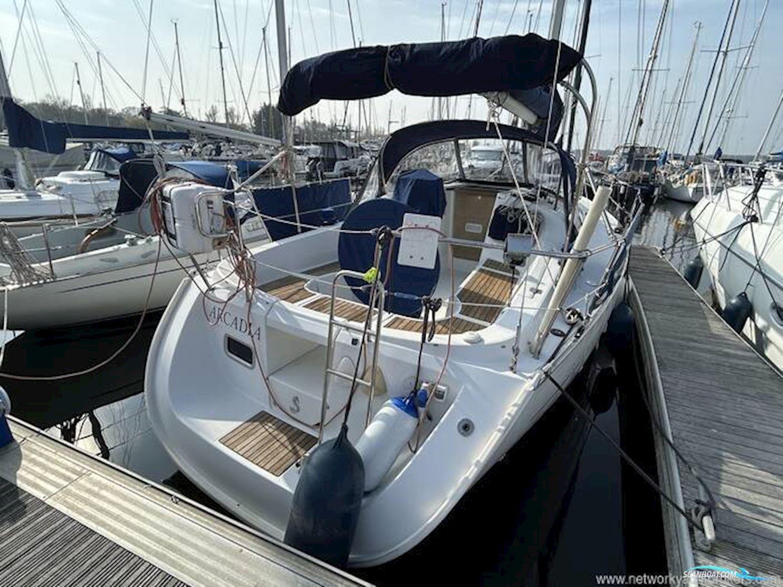 Beneteau Oceanis 323