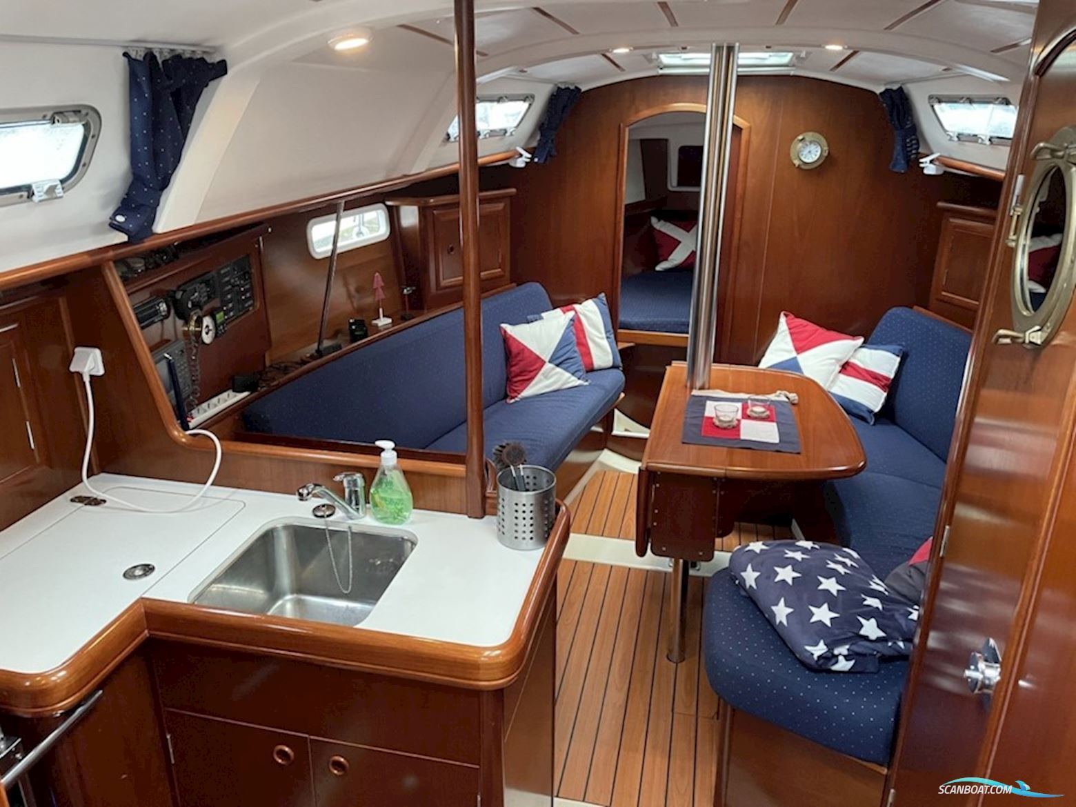 Beneteau Oceanis 331 Clipper