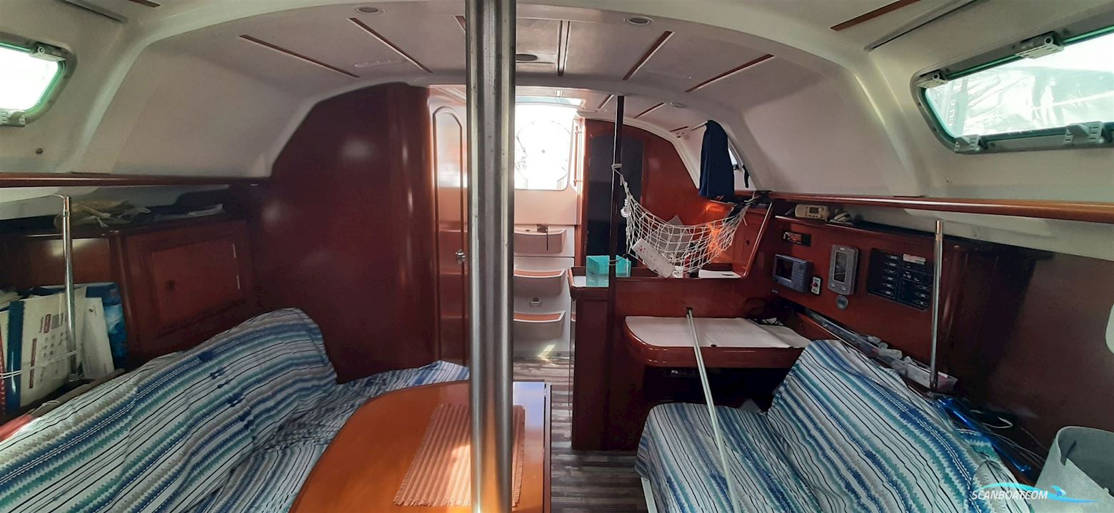 Beneteau OCEANIS 331