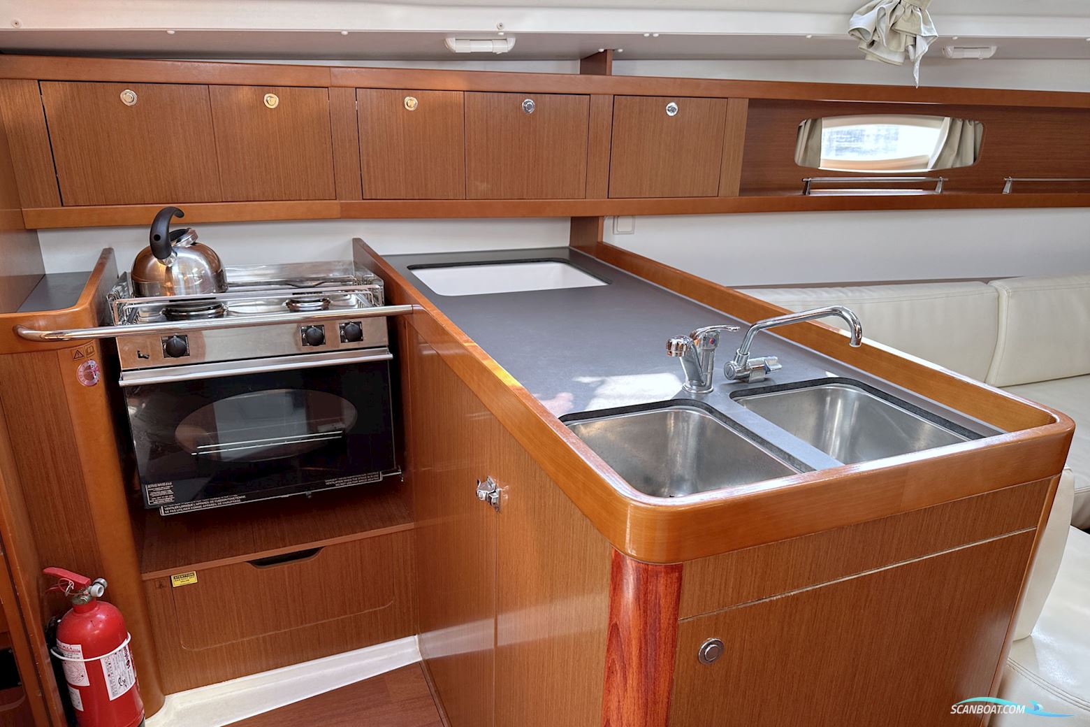 Beneteau Oceanis 34
