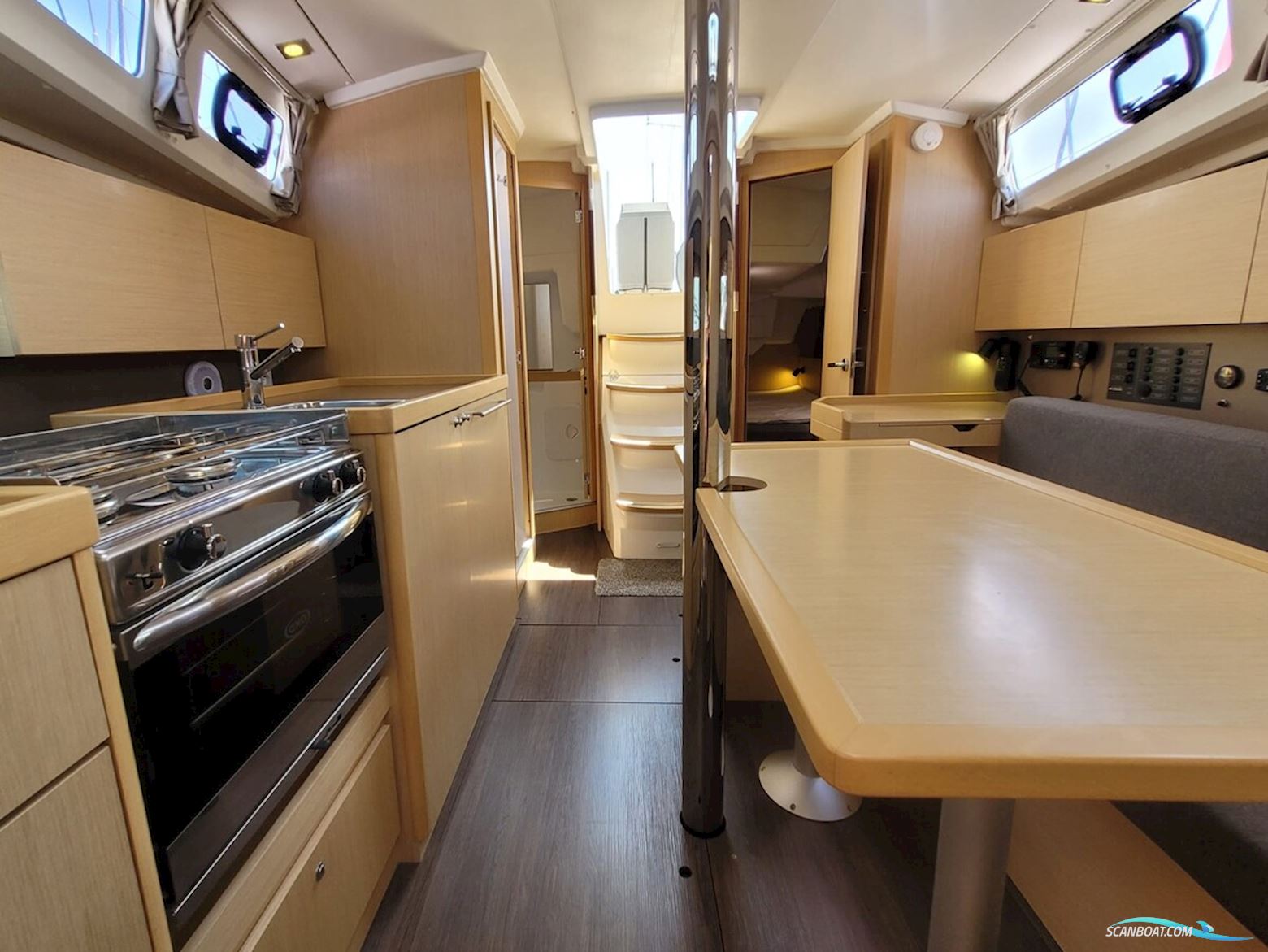 Beneteau Oceanis 35