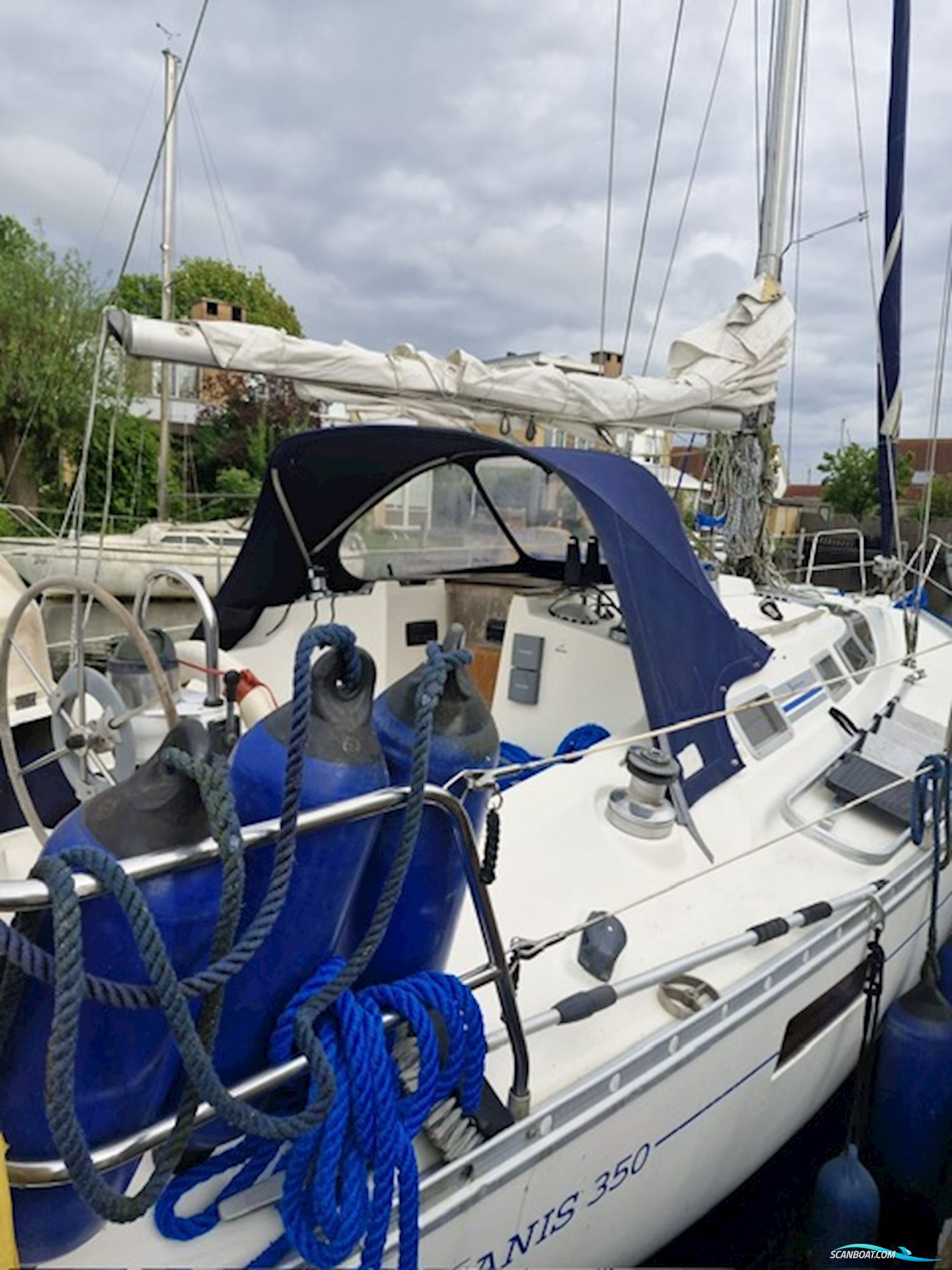Beneteau Oceanis 350