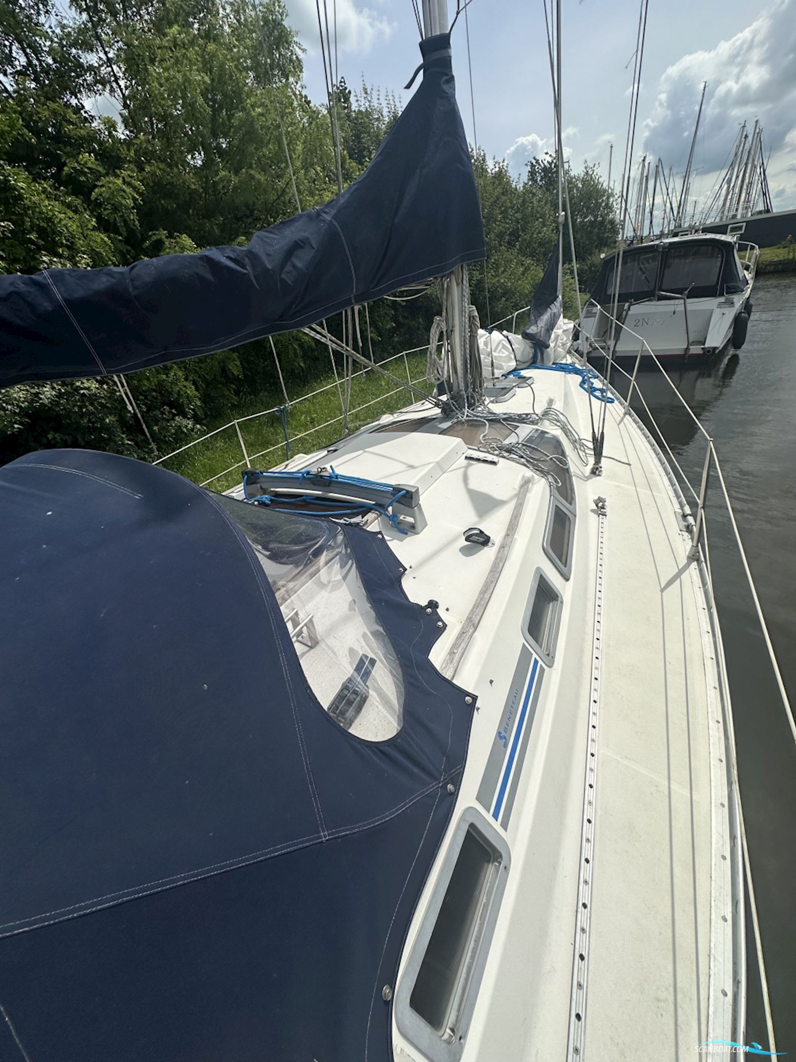 Beneteau Oceanis 350