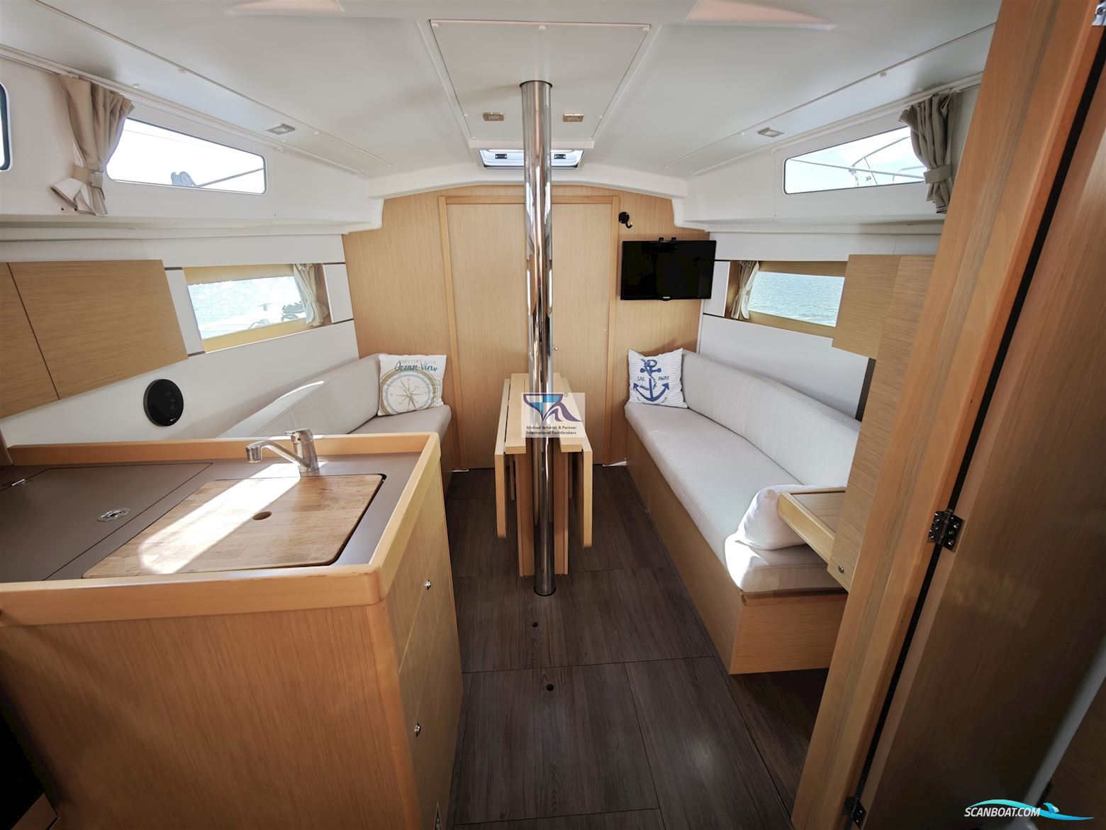 Beneteau OCEANIS 35.1