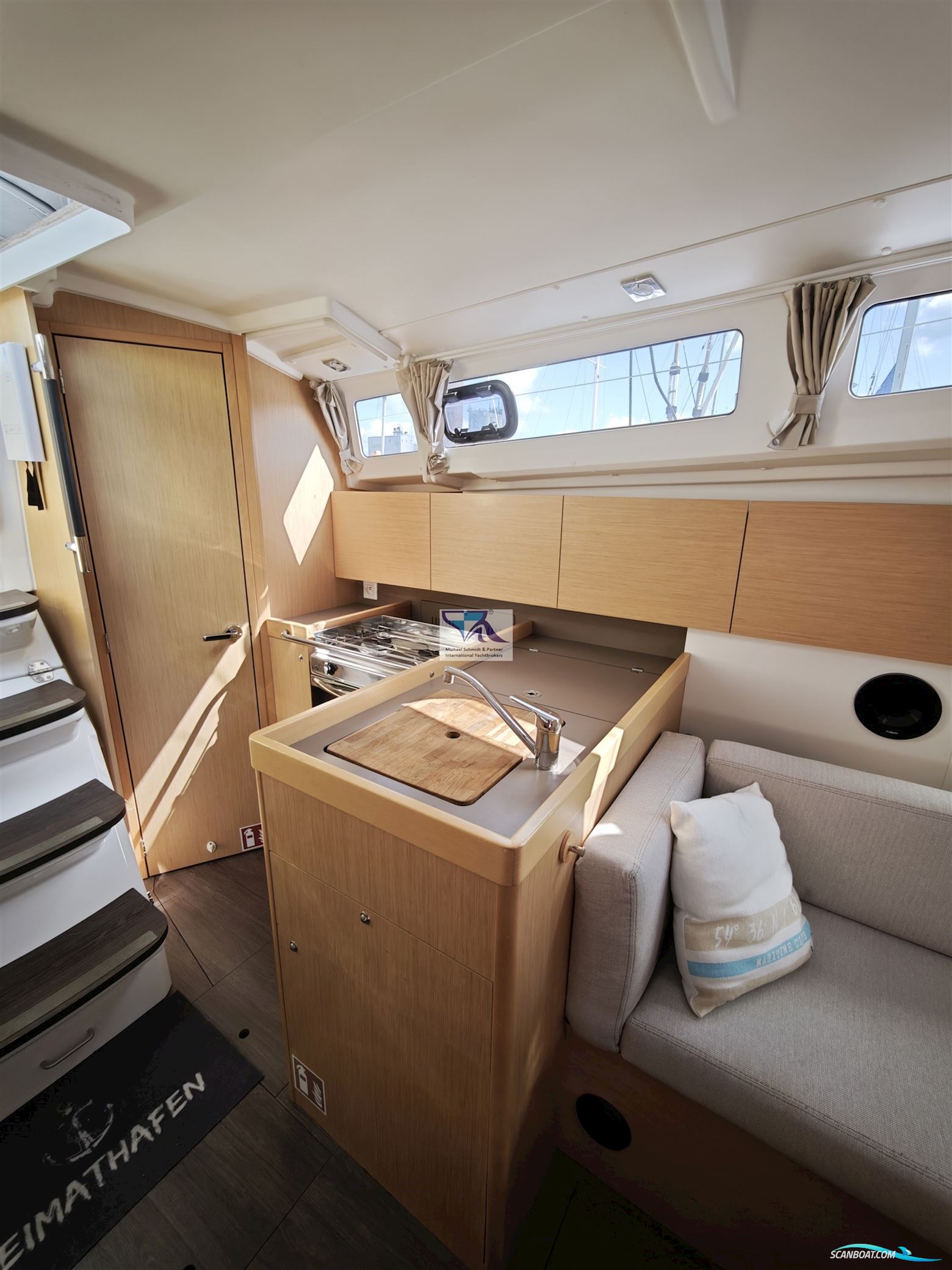 Beneteau OCEANIS 35.1